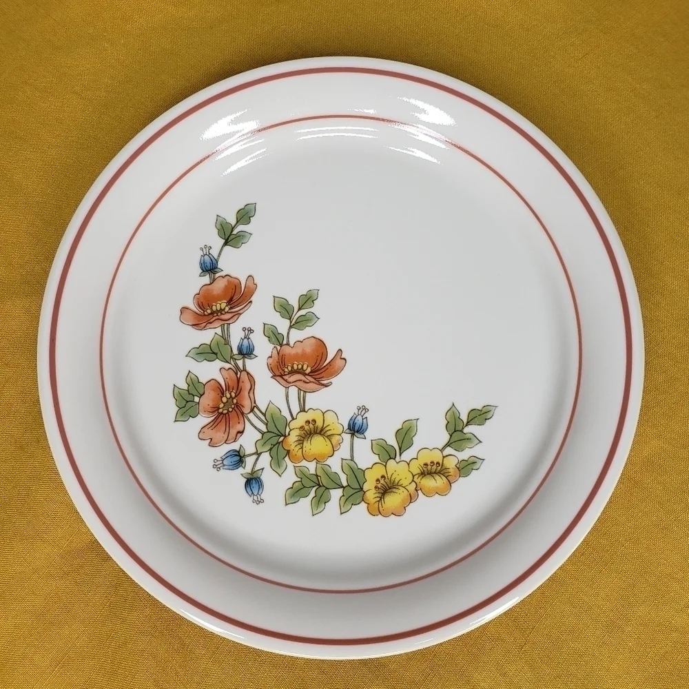 Set 4 Cornerstone by Corning Royal Garden Floral Pattern Lunch Plates Stoneware